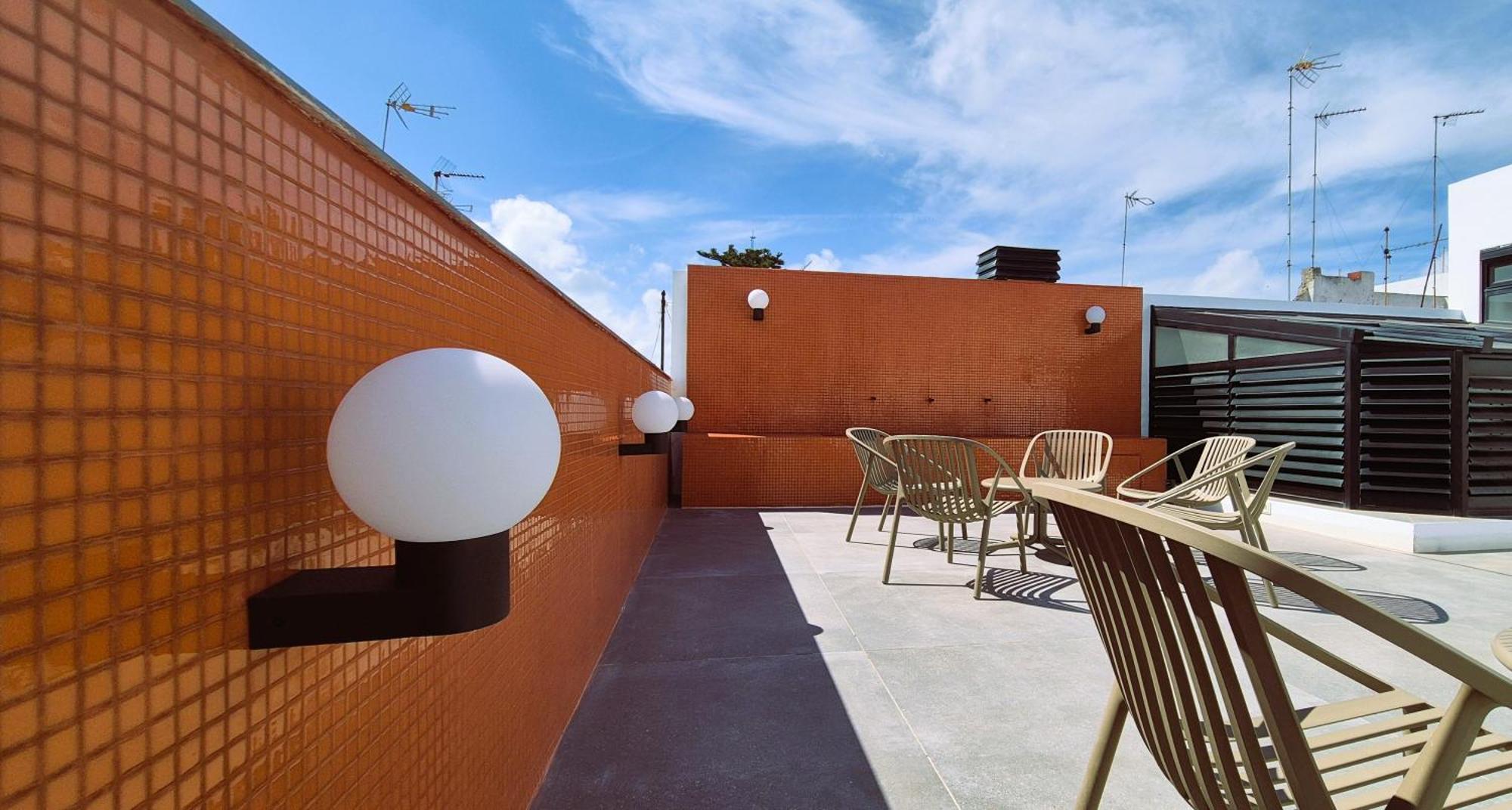 Robles 4 By Gades Gestion *